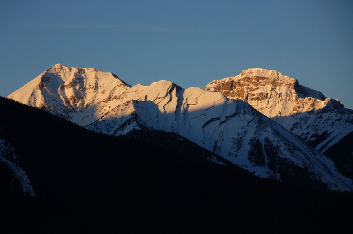 05 Eagle Mountain Sunrise From Trans Canada Highway Just After Leaving Banff Towards Lake Louise in Winter